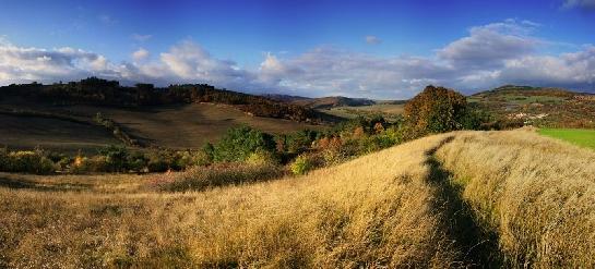 Od Bukovan vede cestička