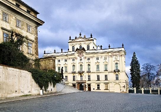 Arcibiskupský palác v Praze