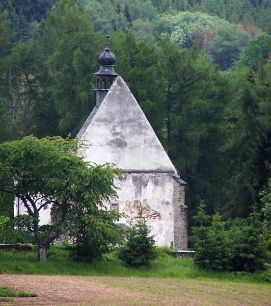 Kostel sv. Máří Magdaleny ve Velharticíc