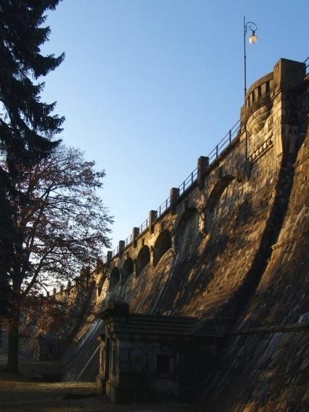 Jablonec nad Nisou - hráz přehrady