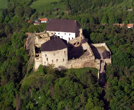 hrad Točník - letecký snímek