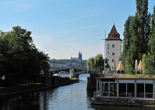 Straoměstská vodárna na Smíchově