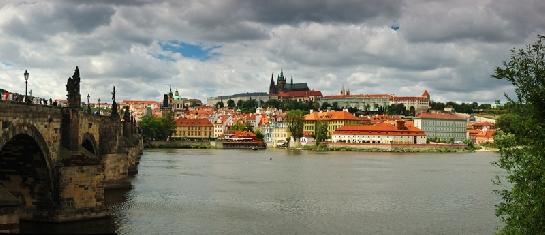 Praha - Hradčany a Karlův most Panorama