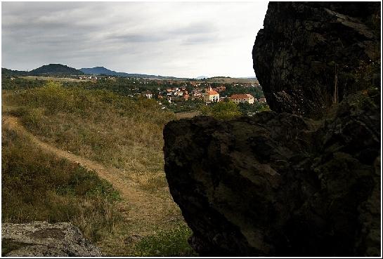 Žitenice z kopce Sovice.